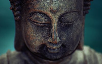 Uważność na trudności. Jak Mindfulness uczy radzić sobie z niechcianymi emocjami, myślami i bolesnym napięciem.